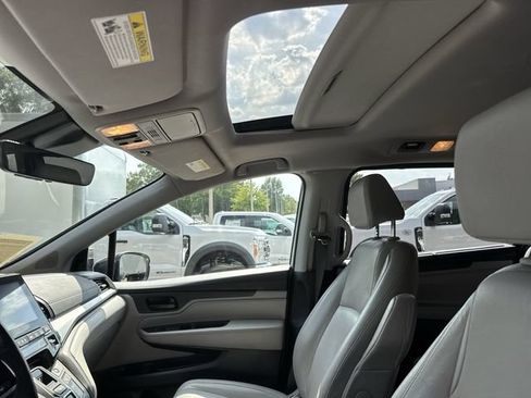 Used 2019 Honda Odyssey EX-L image 22