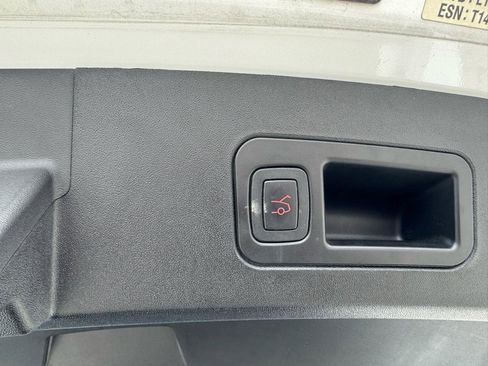 Used 2014 Tesla Model S P85D image 13