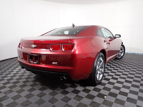 Used 2010 Chevrolet Camaro LT RWD image 17