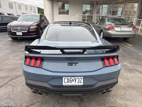 Used 2024 Ford Mustang GT Premium RWD image 5