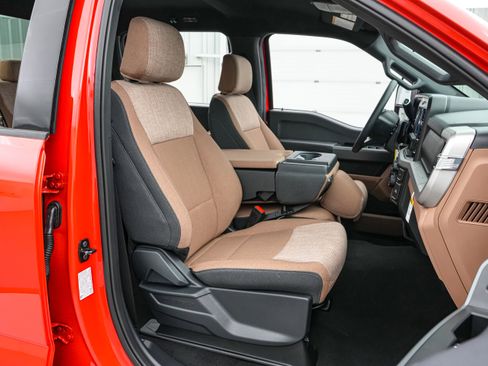 New 2026 Ford F250 XLT w/ Tremor Off-Road Package image 22