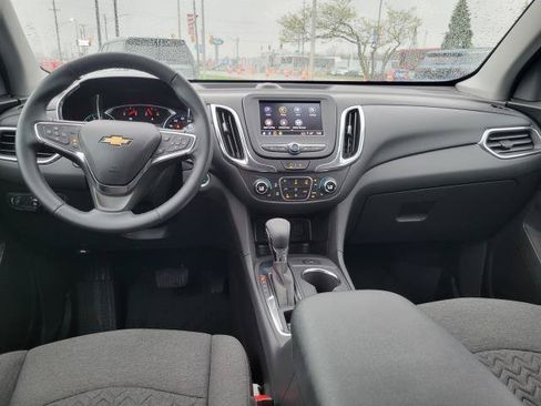 Used 2024 Chevrolet Equinox LT w/ LPO, Floor Liner Package FWD image 23