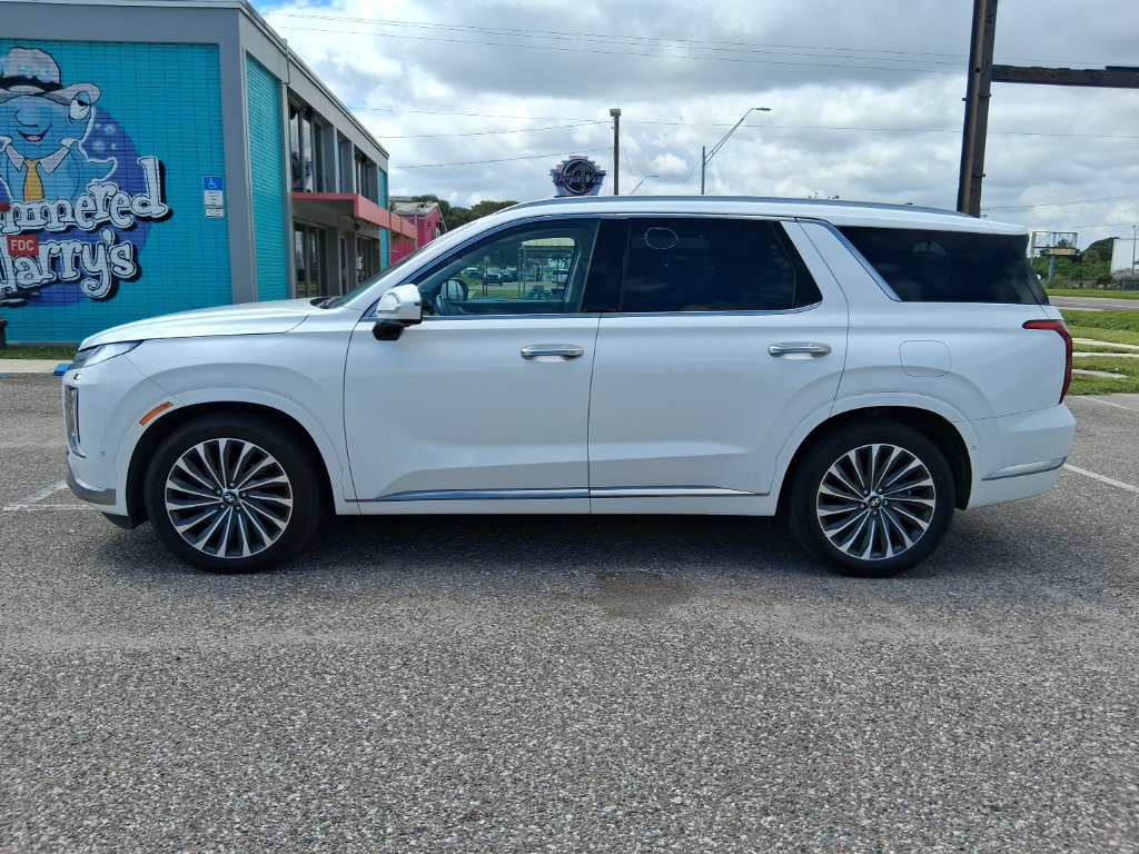 Used 2024 Hyundai Palisade Calligraphy AWD/4WD image 6
