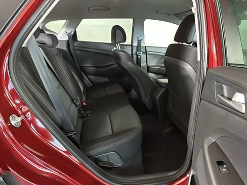 Used 2018 Hyundai Tucson SE FWD image 33