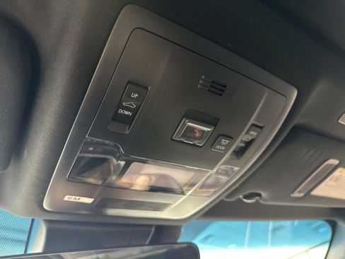 Used 2023 Lexus ES 350 F Sport w/ Accessory Package (Z2) image 29