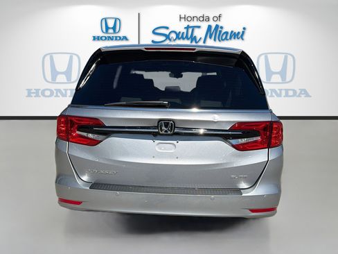 Used 2023 Honda Odyssey Elite image 6