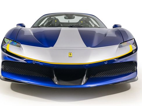 Certified 2022 Ferrari SF90 Spider AWD/4WD image 11