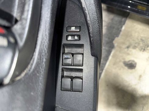 Certified 2018 Toyota Corolla L image 22