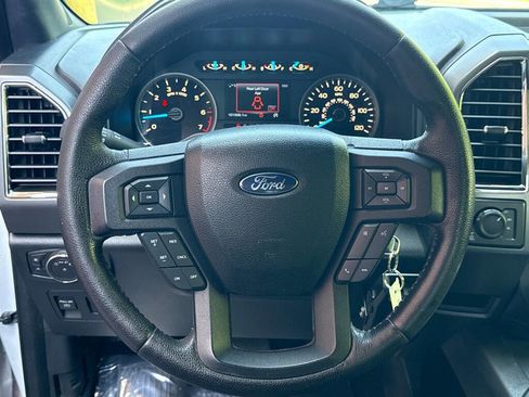 Used 2015 Ford F150 XLT w/ Equipment Group 301A Mid image 17