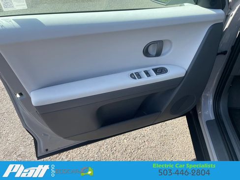 Used 2025 Hyundai Ioniq 5 SEL AWD/4WD image 20