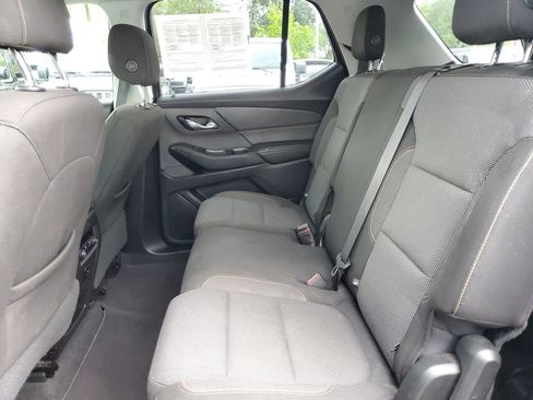 Used 2018 Chevrolet Traverse LS image 10