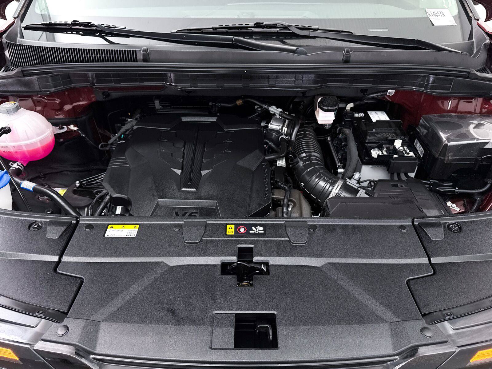 Certified 2026 Kia Carnival EX FWD image 8