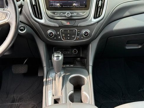 Used 2020 Chevrolet Equinox Premier FWD image 14