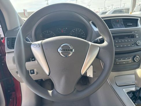 Used 2014 Nissan Sentra S image 15