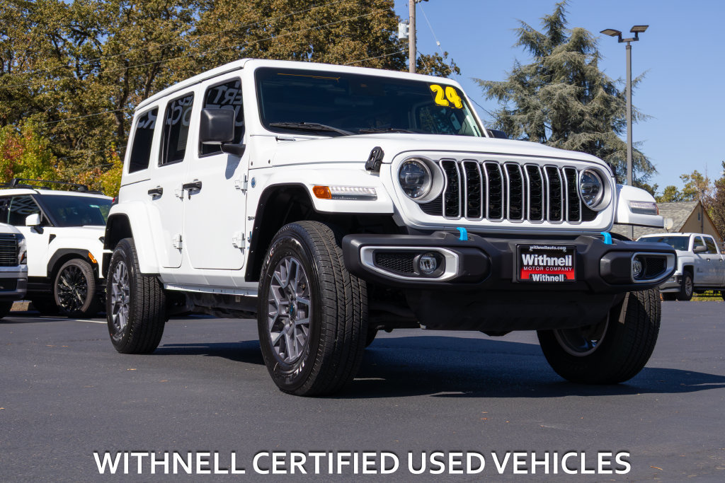 Used 2024 Jeep Wrangler Unlimited Sahara AWD/4WD image 2