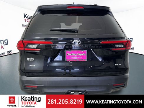 Used 2024 Toyota Grand Highlander XLE image 5