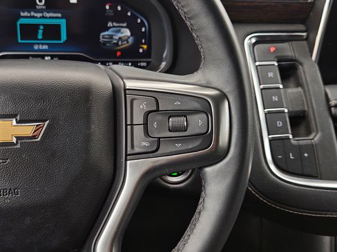 Used 2023 Chevrolet Tahoe Premier RWD image 18