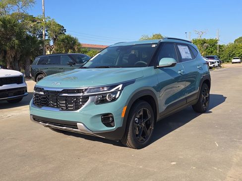 New 2026 Kia Seltos EX FWD image 4
