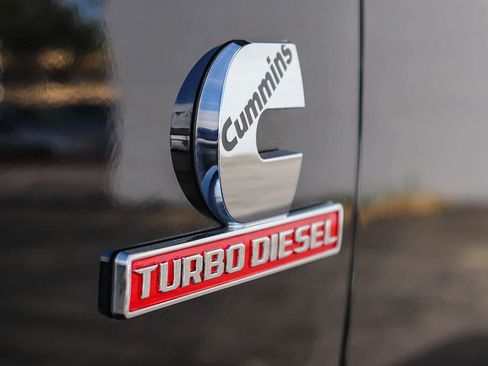 Used 2022 RAM 2500 Big Horn AWD/4WD image 9