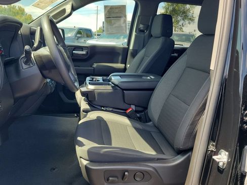 Used 2026 Chevrolet Silverado 1500 Custom RWD image 18