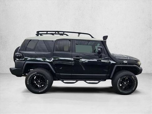 Used 2007 Toyota FJ Cruiser 4WD image 4