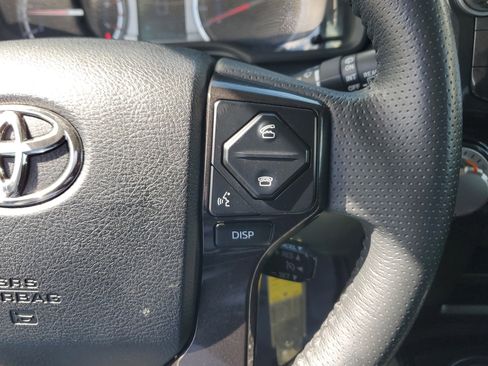 Used 2019 Toyota 4Runner TRD Off-Road image 22