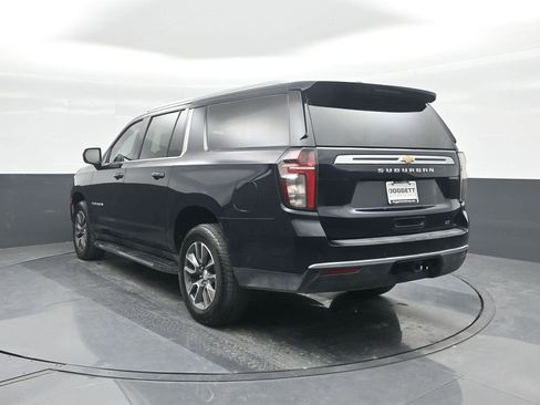 Used 2021 Chevrolet Suburban LT w/ Rear Media and Nav Package RWD image 22