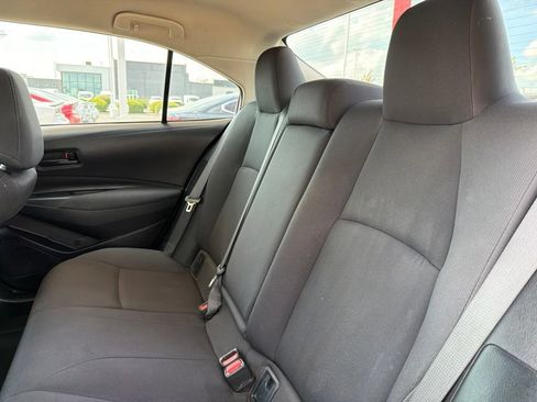 Used 2022 Toyota Corolla LE FWD image 23