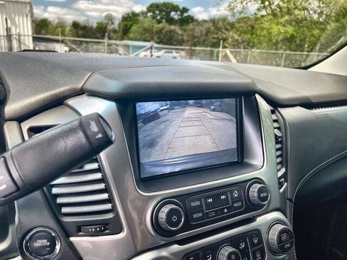 Used 2018 Chevrolet Tahoe LT image 14