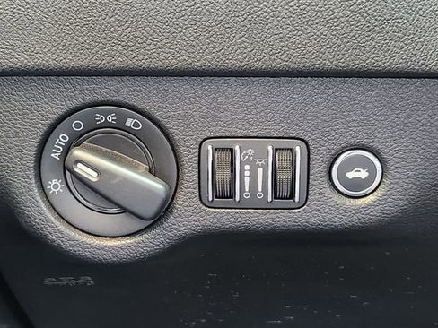 Used 2023 Dodge Charger SXT w/ Blacktop Package RWD image 19