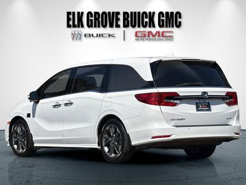 Used 2023 Honda Odyssey Elite image 6