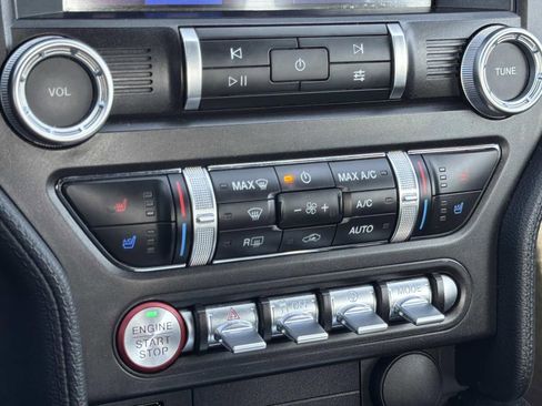 Used 2022 Ford Mustang Premium image 14