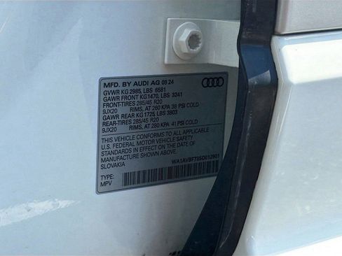Used 2025 Audi Q7 3.0T Premium AWD/4WD image 48