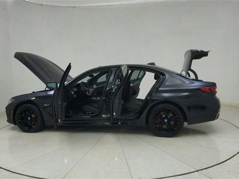 Used 2023 BMW 530e 530e iPerformance w/ M Sport Package image 75