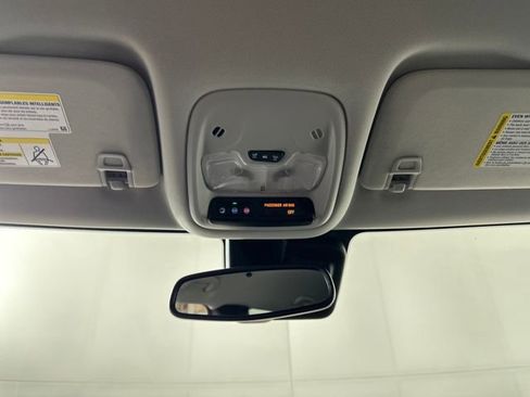 Used 2023 Chevrolet TrailBlazer LT w/ Convenience Package image 24