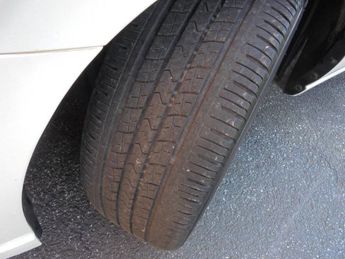 Used 2015 MAZDA MAZDA5 Sport FWD image 29