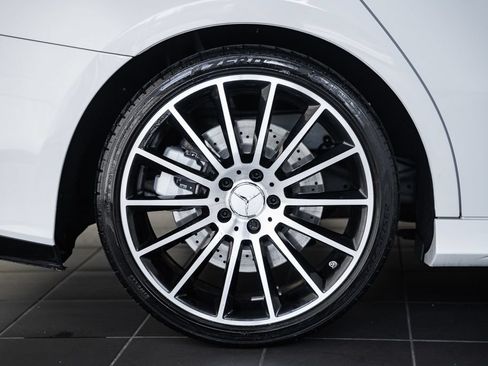 Used 2021 Mercedes-Benz A 35 AMG 4MATIC image 17