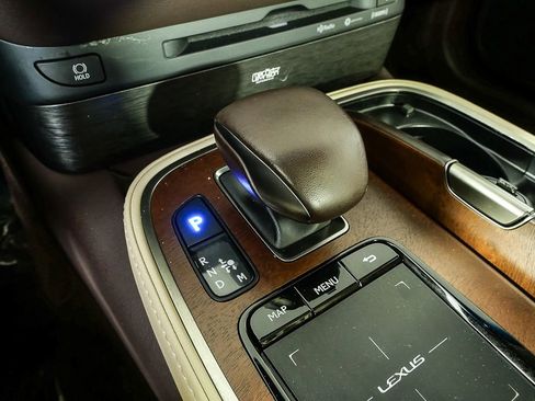 Used 2020 Lexus LS 500 AWD w/ Interior Upgrade Package image 18
