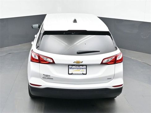 Used 2021 Chevrolet Equinox LS w/ LS Convenience Package image 39
