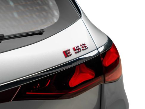 Used 2026 Mercedes-Benz E 53 AMG e 4MATIC Wagon image 18