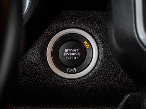 Used 2021 RAM 1500 Big Horn RWD image 25