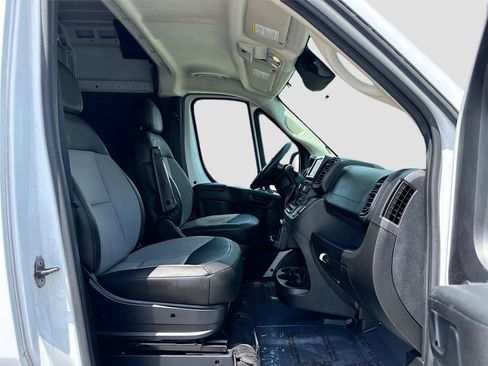 Used 2025 RAM ProMaster 2500 w/ Convenience Group FWD image 26