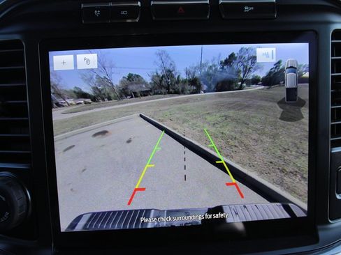 Used 2023 Ford F150 XLT w/ Equipment Group 302A High image 5