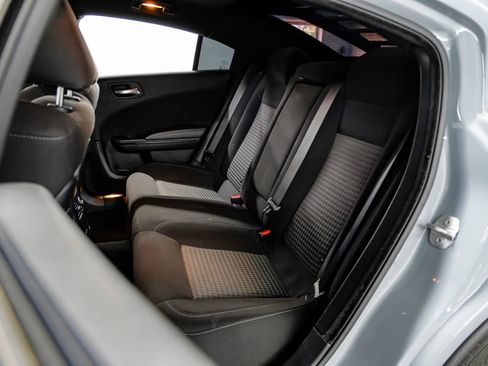 Used 2022 Dodge Charger R/T w/ Blacktop Package image 43