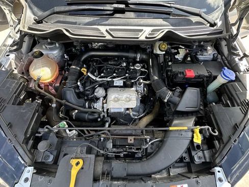 Used 2019 Ford EcoSport SE w/ SE Convenience Package FWD image 30
