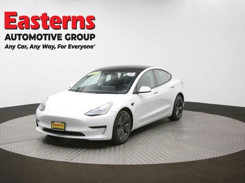 Used 2023 Tesla Model 3 Standard Range image 53