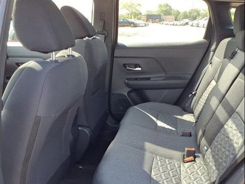 New 2026 Nissan Kicks SV image 31