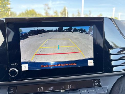 Used 2025 Toyota Camry LE FWD image 25