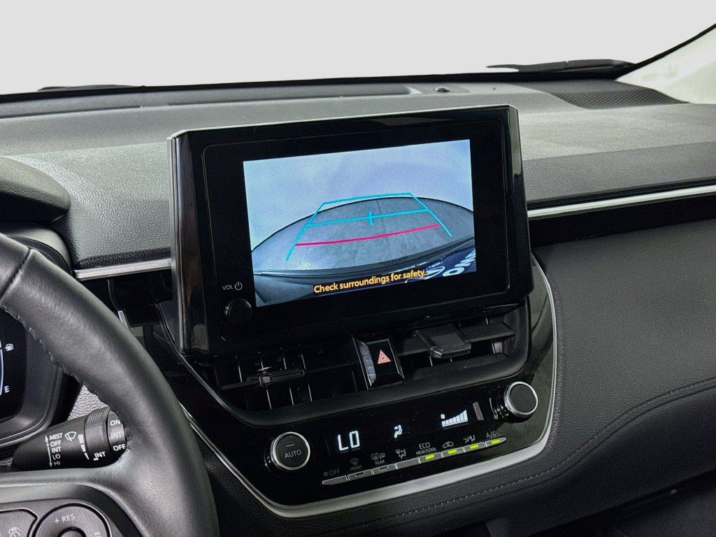 Used 2026 Toyota Corolla Cross LE FWD image 14