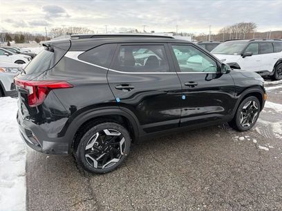 New 2026 Kia Seltos SX w/ SX Sunroof Package